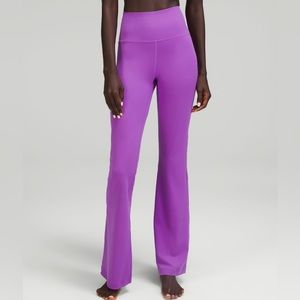Lululemon Groove SHR Flare Pant *Nulu